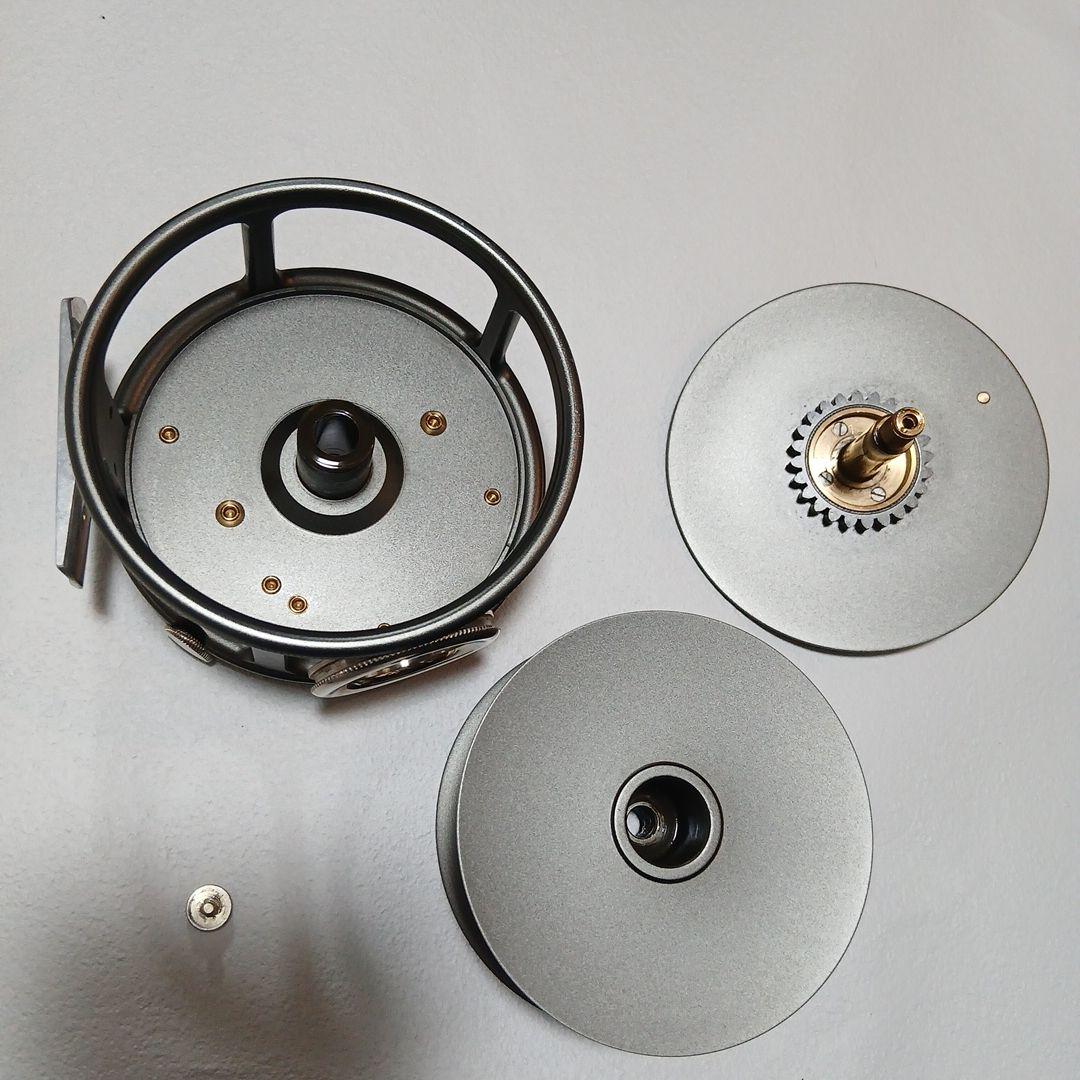 HARDY Perfect Fly Reel フライリール4インチ　右巻き