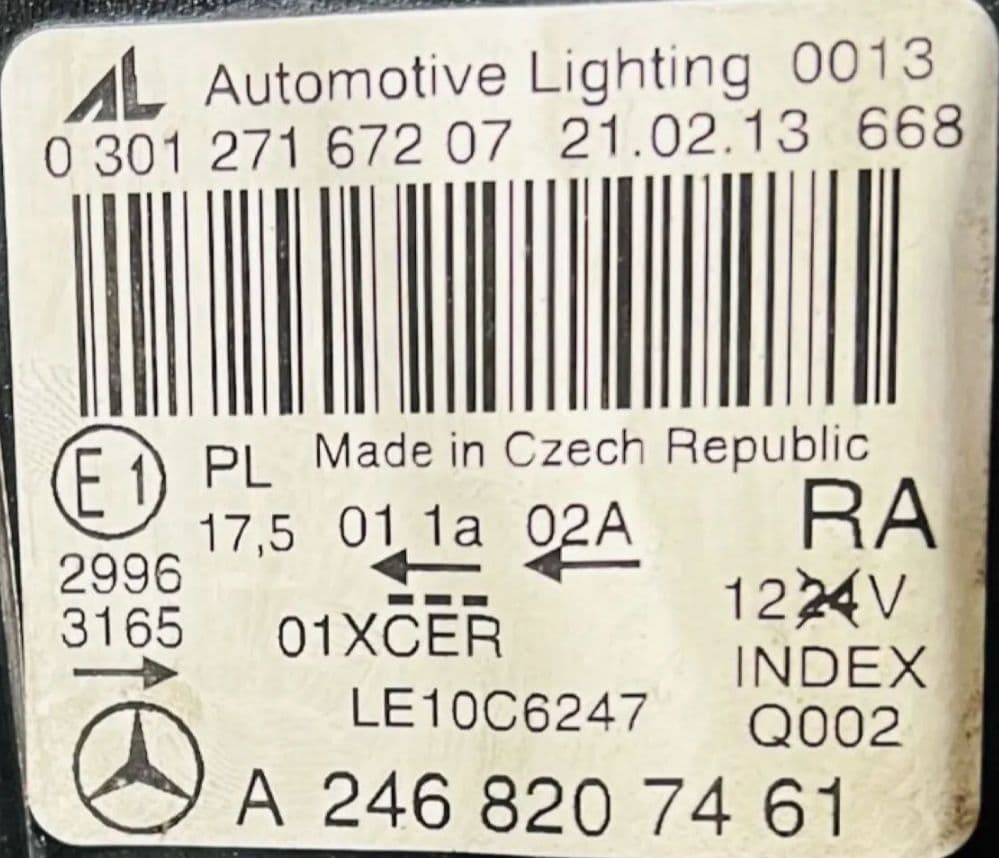 メルセデス ベンツ 前期 HID W246 ベンツ Bクラス ヘッドライト