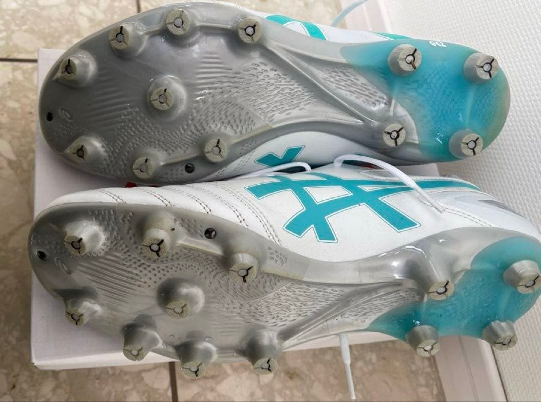 【asics 】DS LIGHT PRO サッカースパイク　27.5cm
