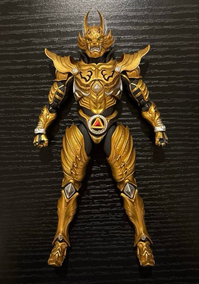 S.H.Figuarts 黄金騎士 ガロ　流牙金色Ver. 牙狼　フィギュアーツ