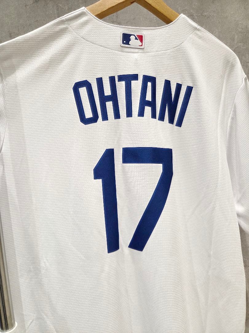 【正規品】大谷翔平 WSワッペン付き ロサンゼルスドジャース ユニフォーム　L