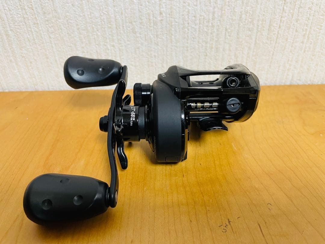 アブガルシア RevoX 右巻き