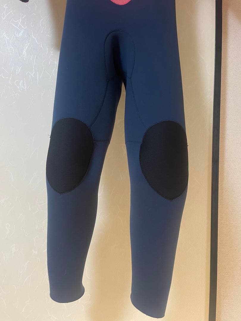 Kingo Von Mingoチェストジップ　ウェットスーツ　レディース