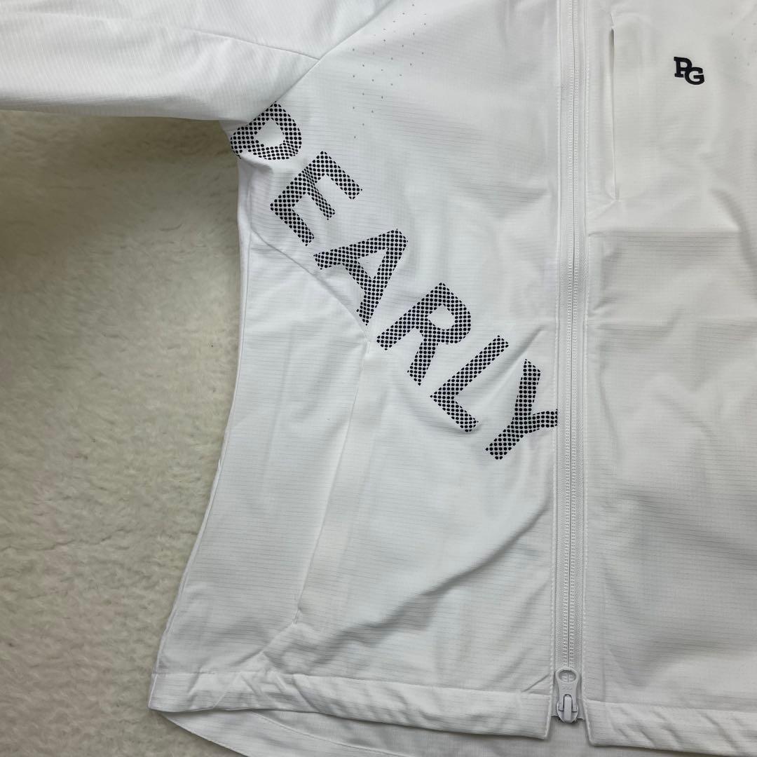 未使用級　PEARLY GATES 薄手　フード付きジャケット ホワイト　春夏