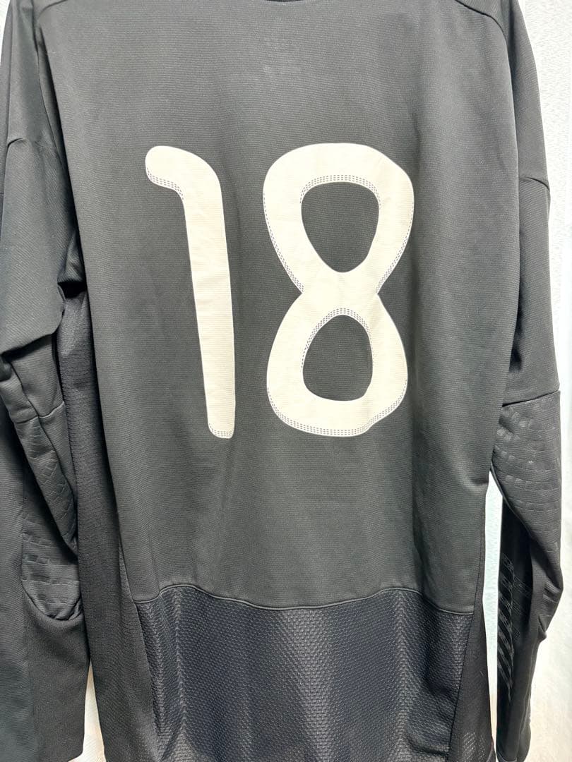 adidas サッカー日本代表 GKシャツ サイズXO 背番号18 黒