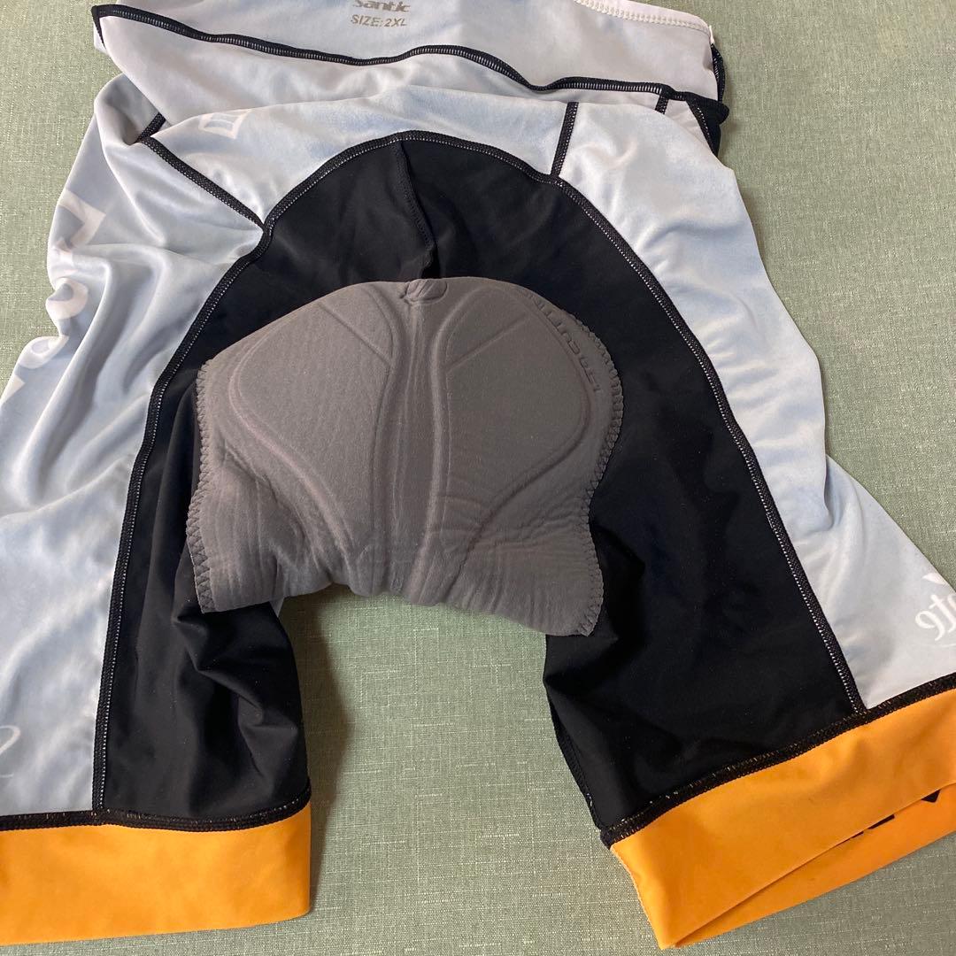 GUSTOサイクルジャージとビブショーツのセット　２ＸＬ