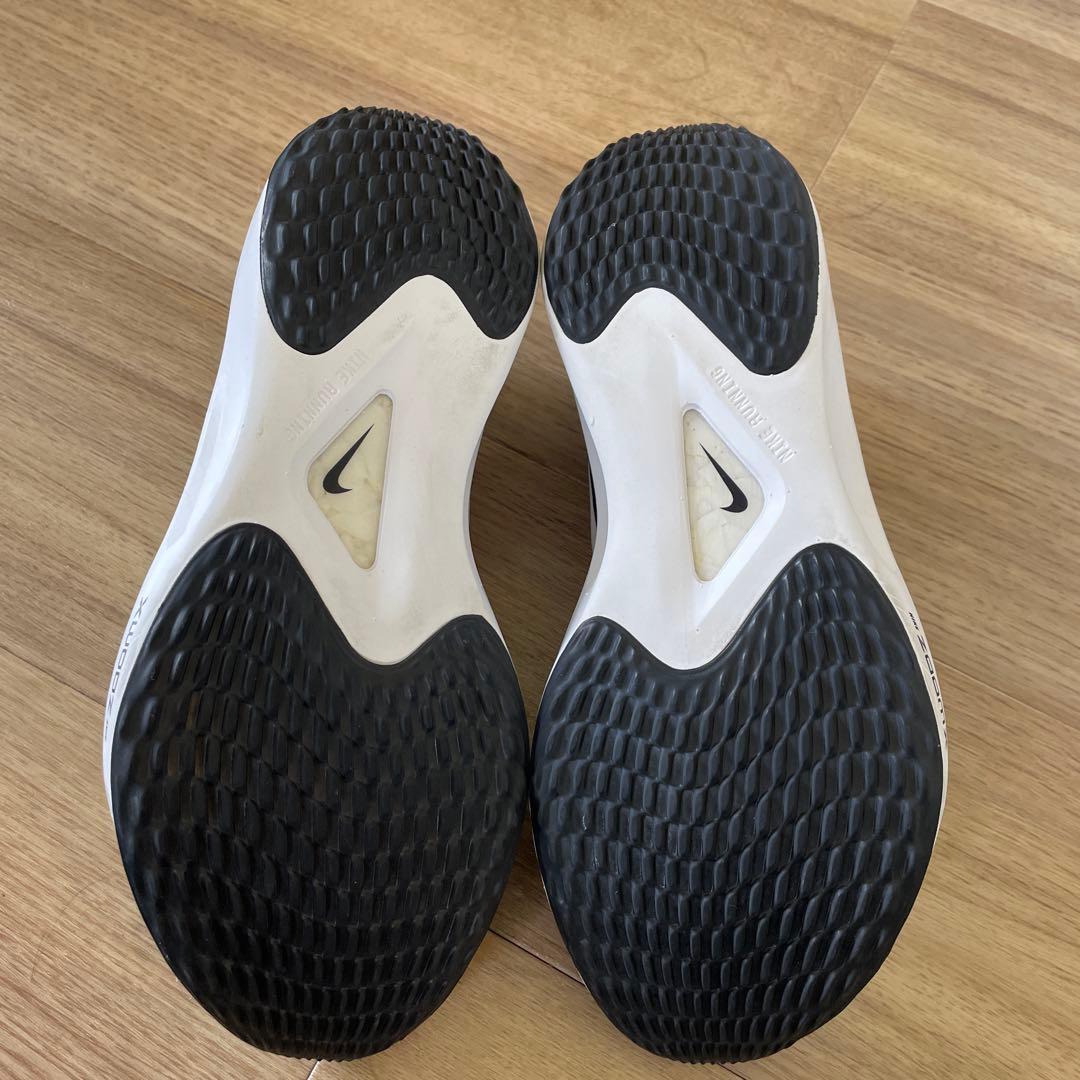 NIKE ZOOM FLY 5 【走行距離5km】　26.0cm
