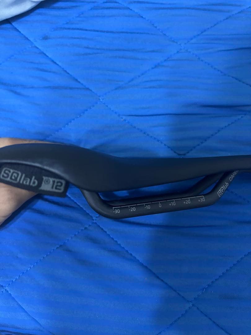 パーツ SQlab Saddle 612 ERGOWAVE R Carbon 12cm