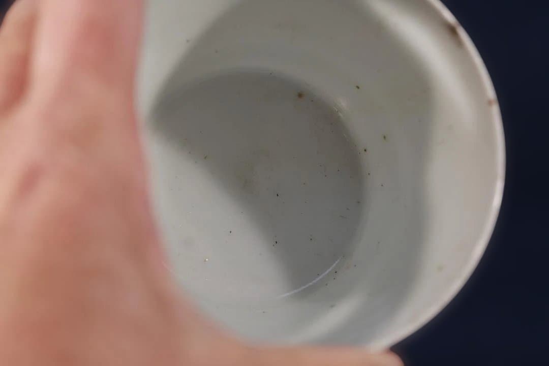 703　古伊万里大振白磁蕎麦猪口　江戸中期
