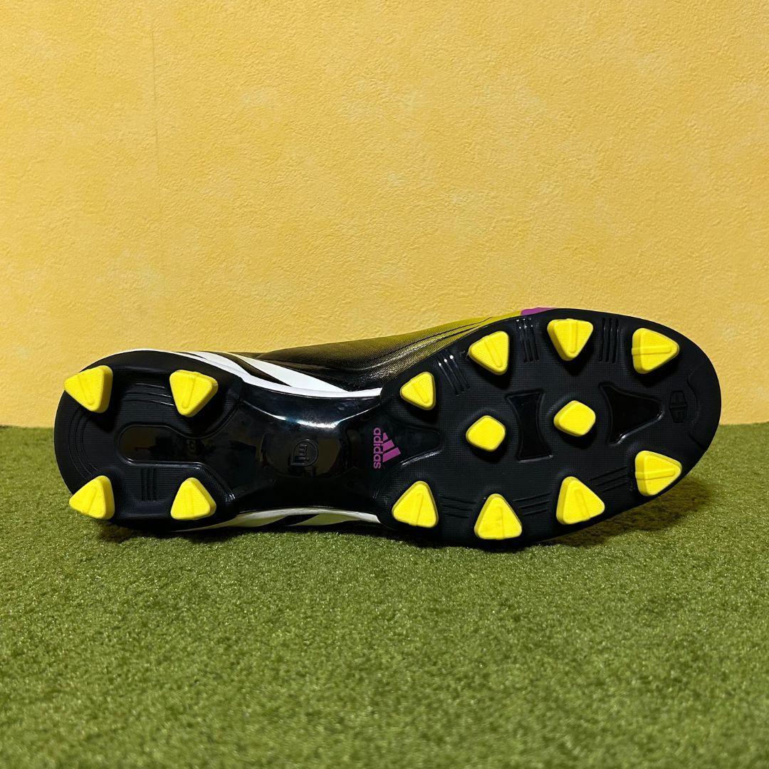 新品 サッカースパイク アディダス プレデター アブソリオン HG 26.0cm