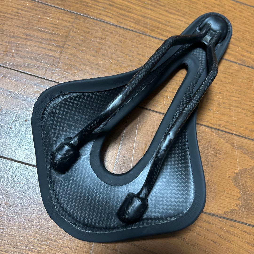 【はるい】YOELEO CL MAX カーボンサドル