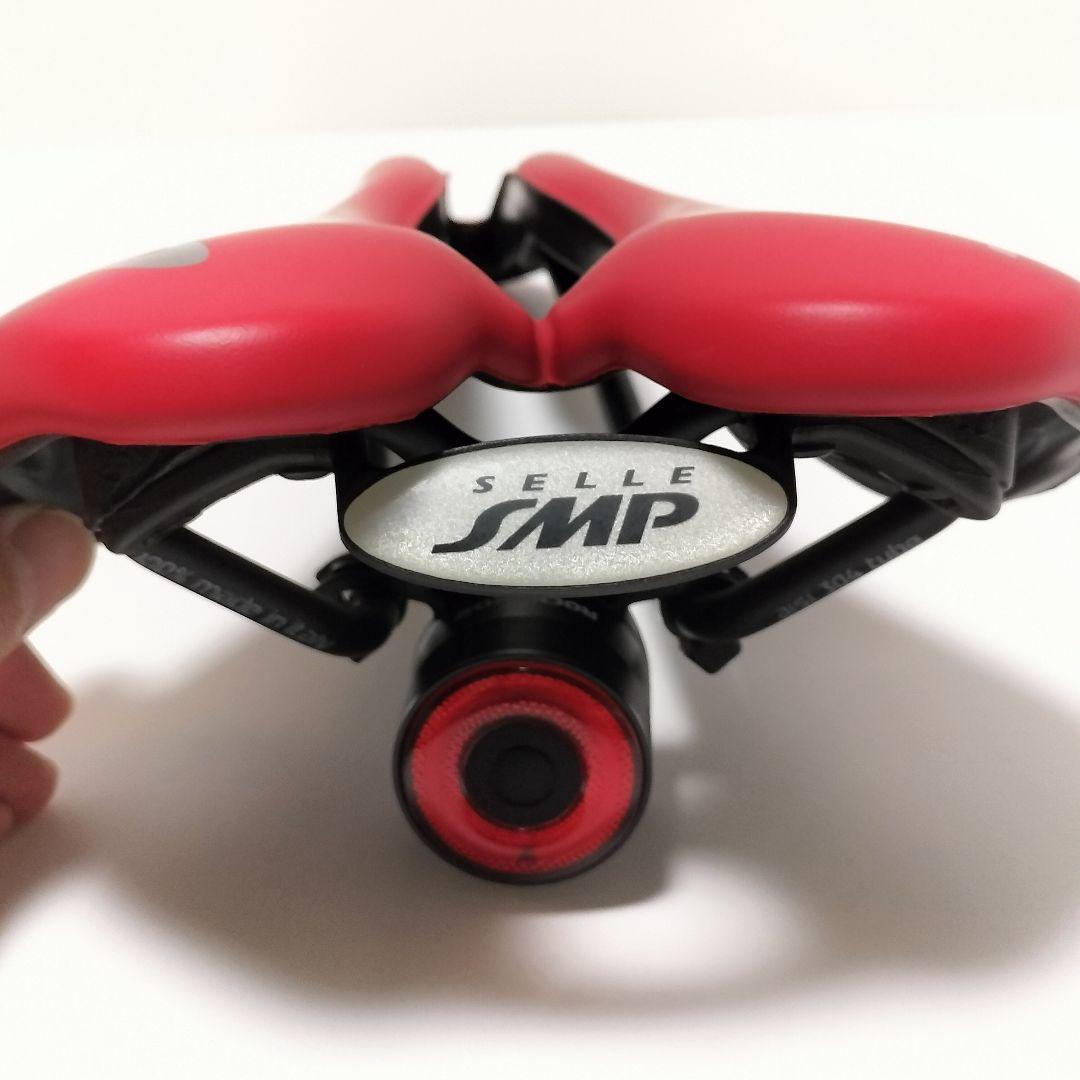 SMPサドル VT30C レッド 希少