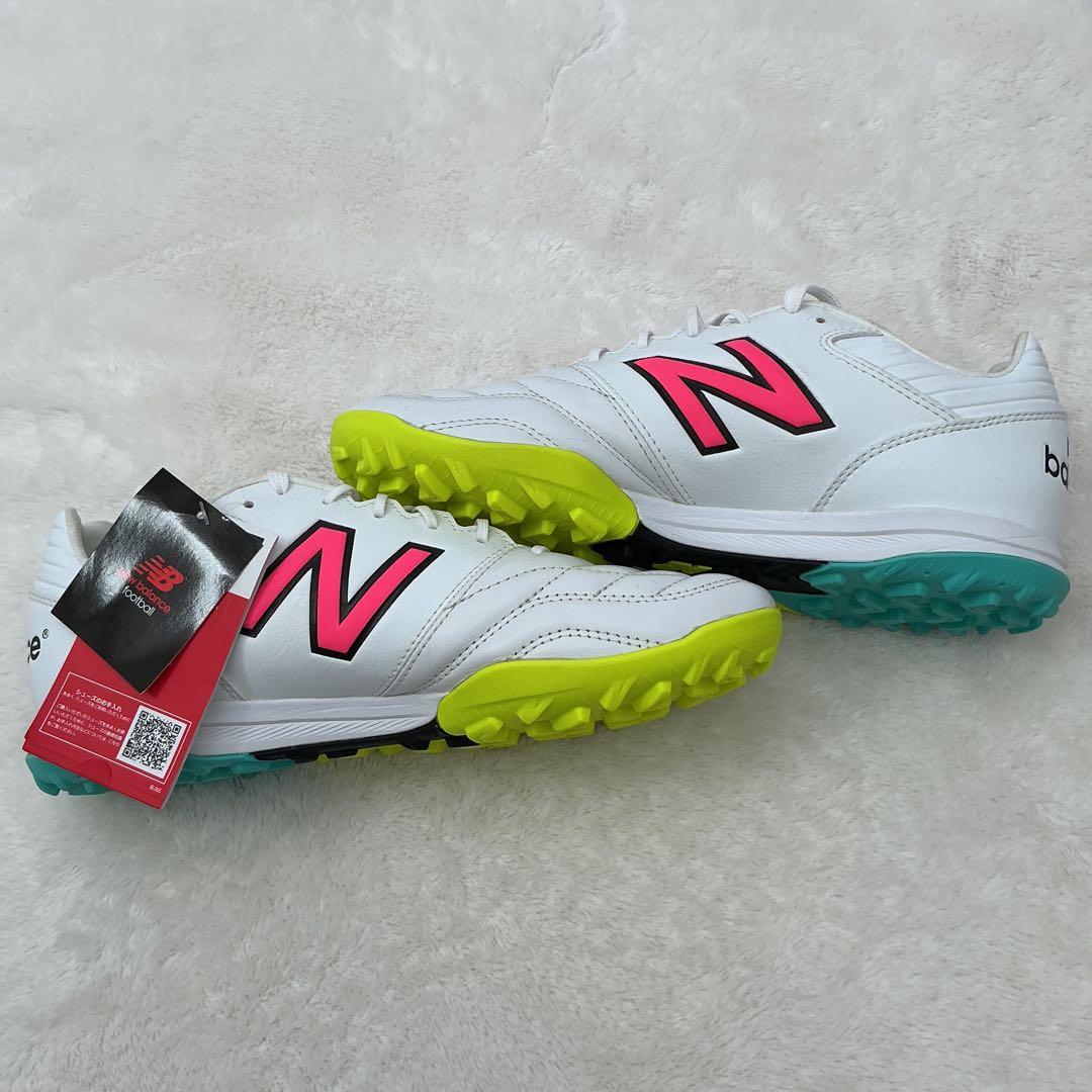 New Balance 442 サッカーシューズ ホワイト/ピンク/イエロー新品