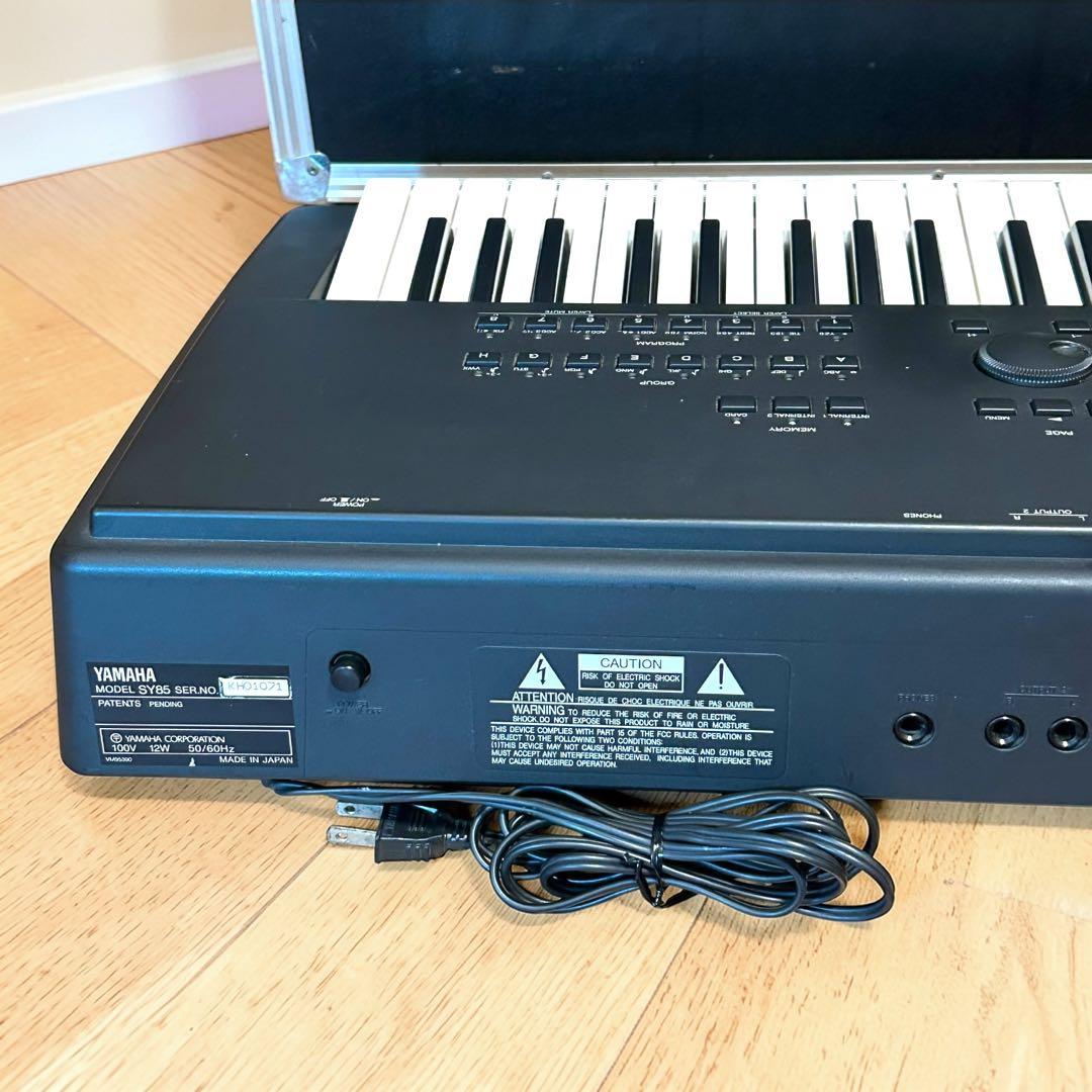 稀少❣️名機❣️完動品✨YAMAHA SY85 シンセサイザー ハードケース付き