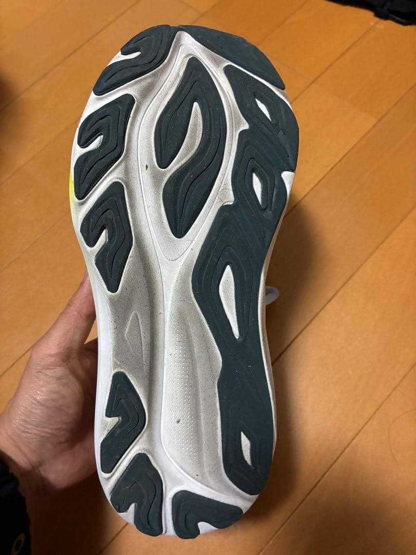 アシックス　GT2000 14 25.5