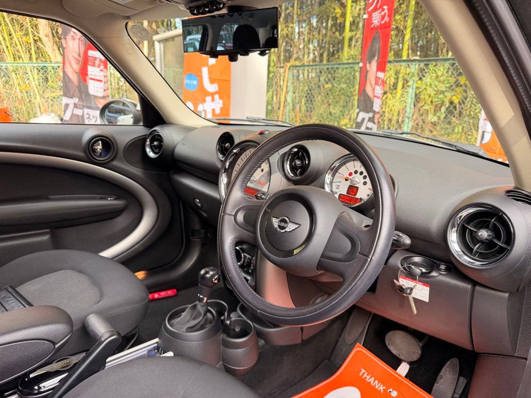 低走行4.9万km MINI クロスオーバーH25年車検R8年9月