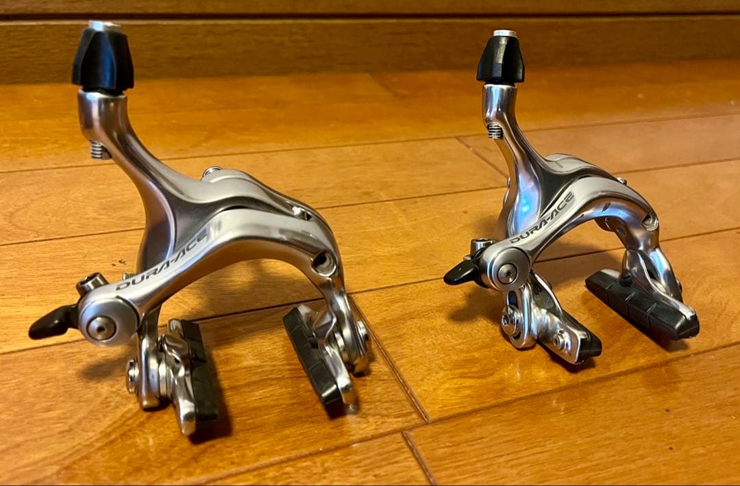 DURA-ACE キャリパーブレーキ シルバー
