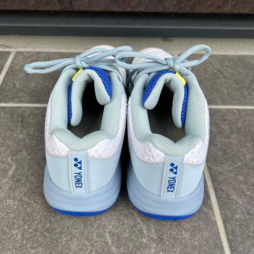 【美品】YONEX(ヨネックス) シューズ 25cm カスケードアクセルスリム