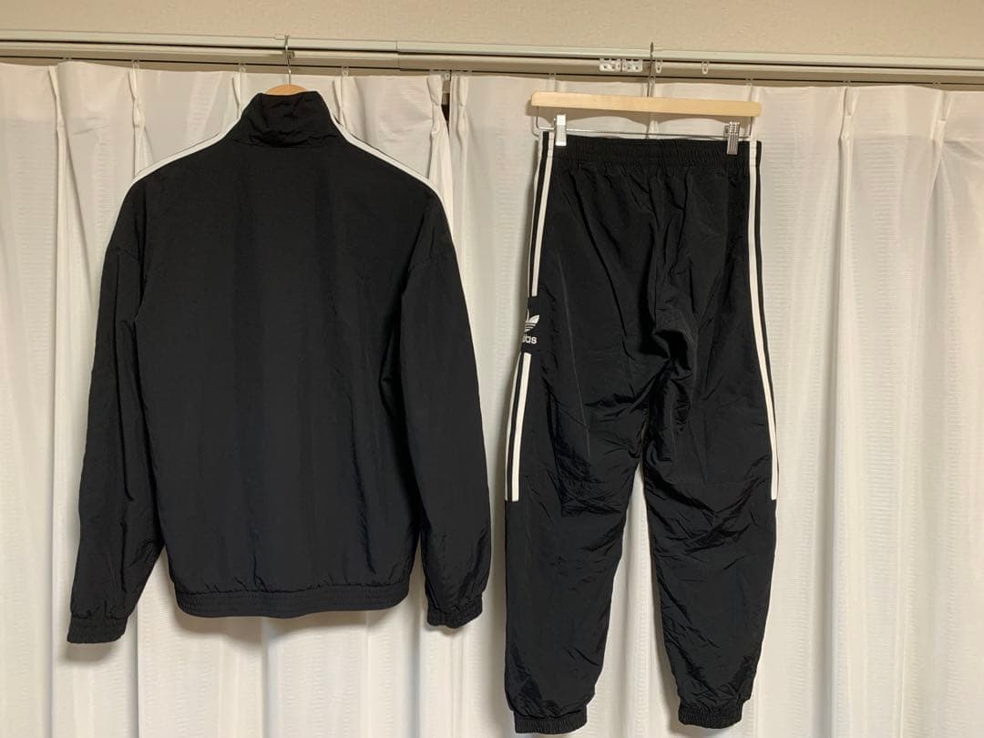 〜はる商店〜専用 セットアップ adidas Lockup Track Top