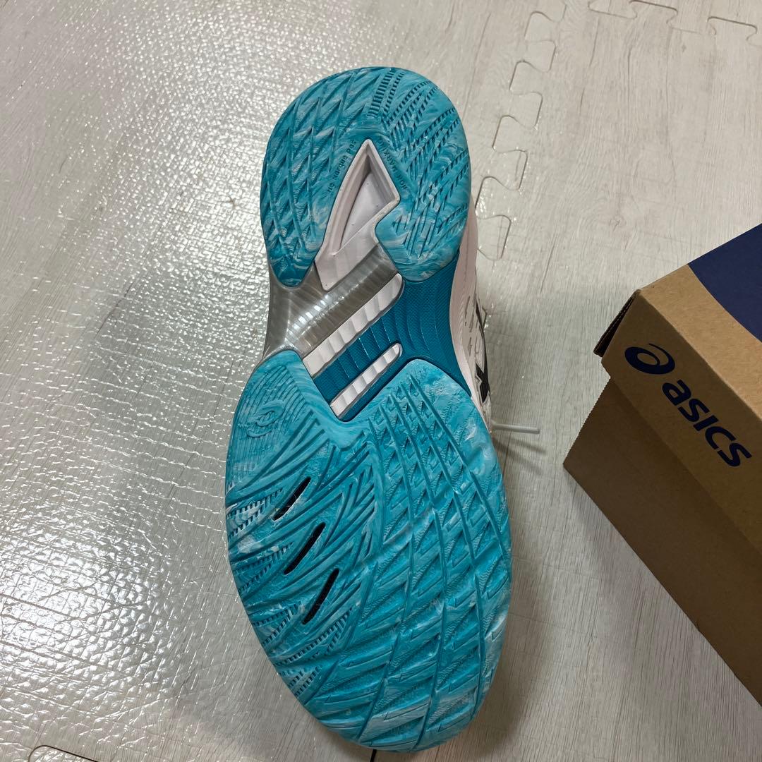 バレーボールシューズ　23.5㎝　asics
