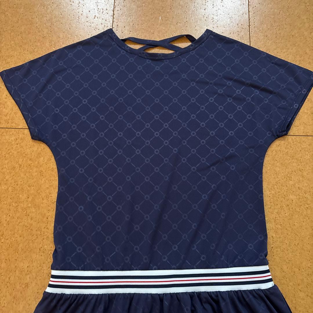 新品未使用　テニスウェア　FILA ネイビー クロスストラップ ワンピース L