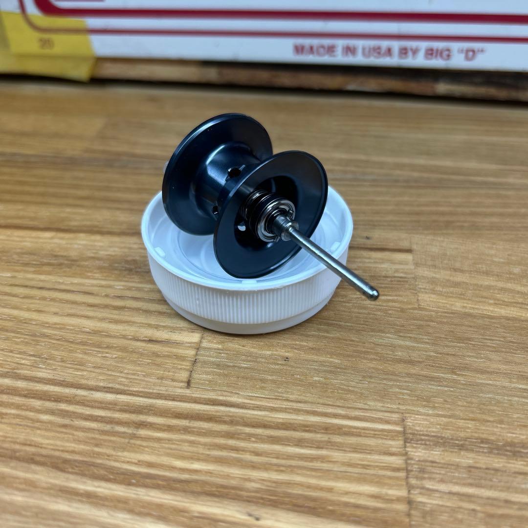 21カルカッタコンクエスト 100/101 純正スプール SHIMANO