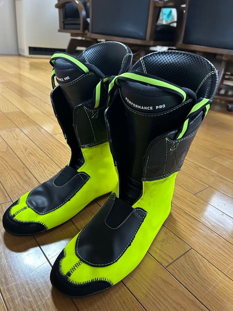 HEAD RS 140 スキー ブーツ