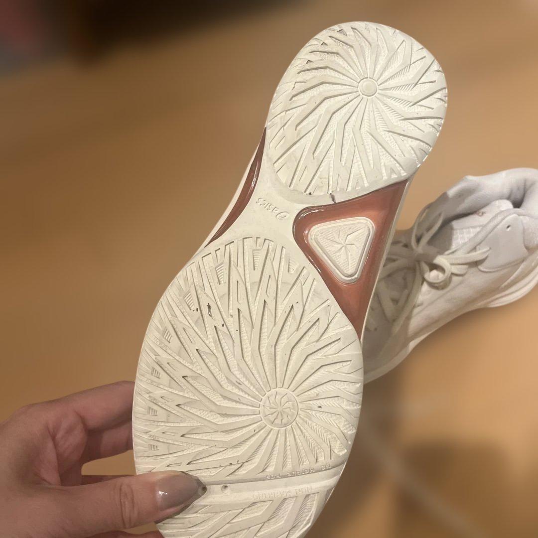 ASICS GELFAIRY バスケットシューズ ホワイト/レッド