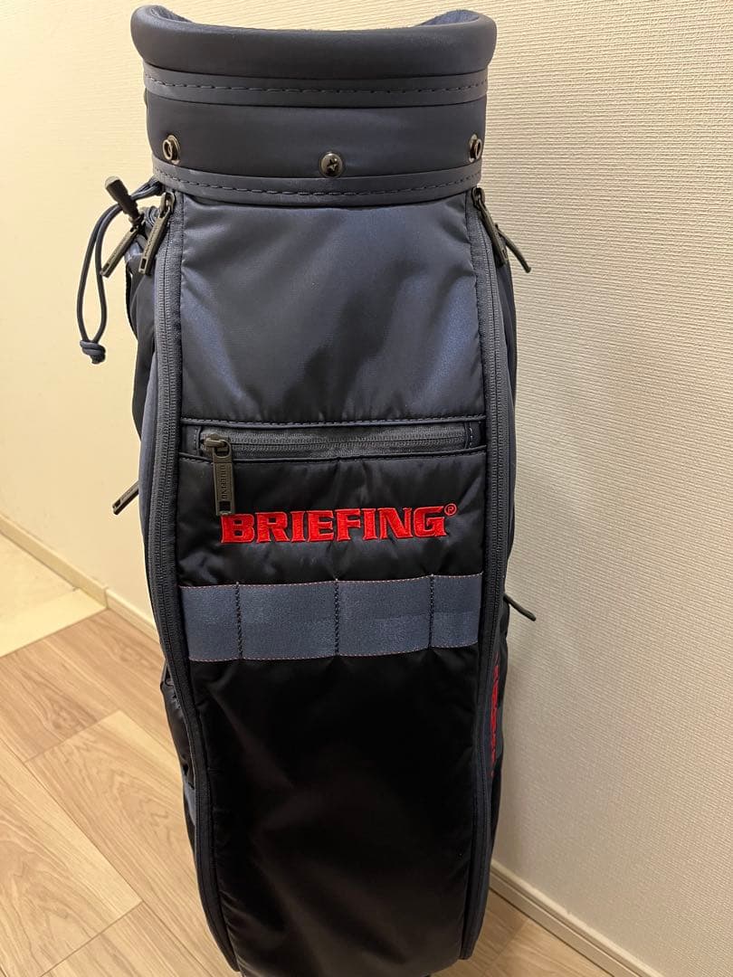 【限定！ネイビー×赤ロゴ】BRIEFING キャディバッグ ブリーフィング