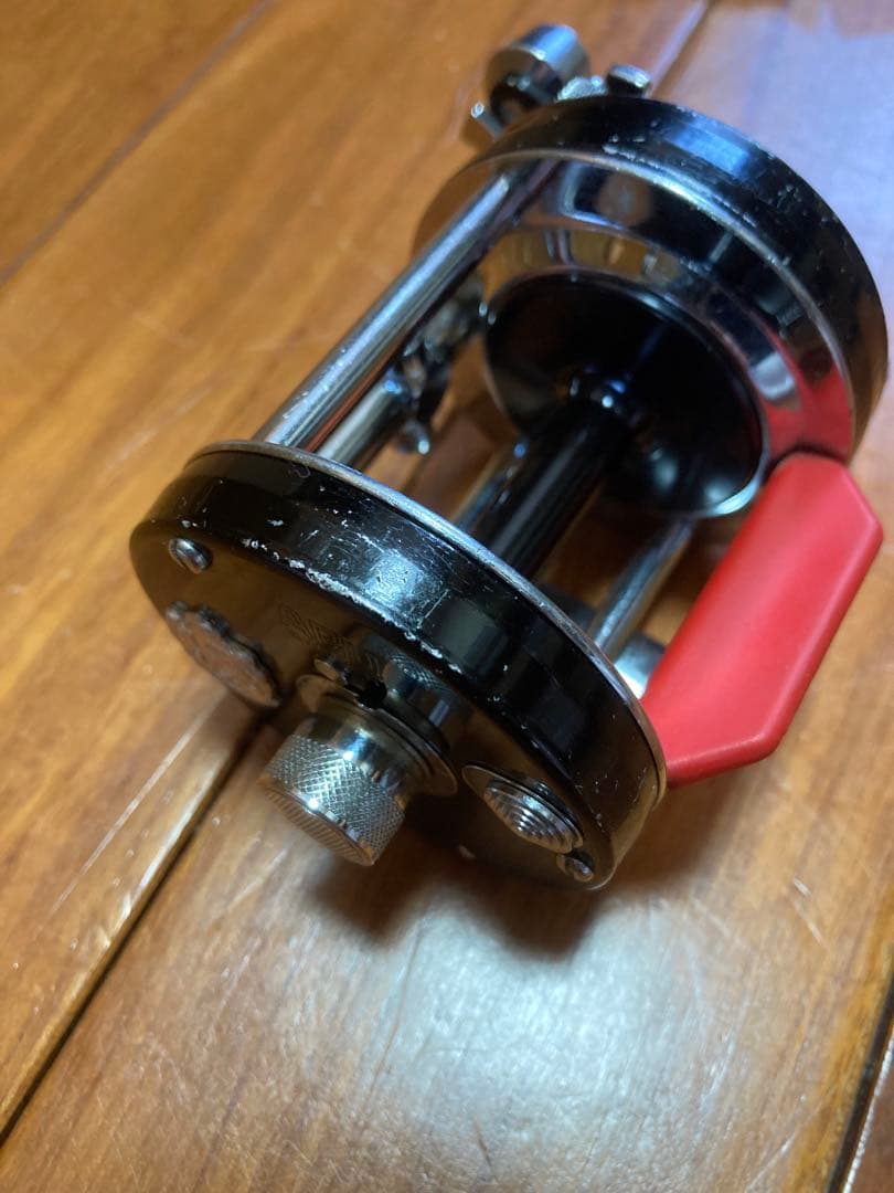 ABU アンバサダー　6600C 赤ベロ