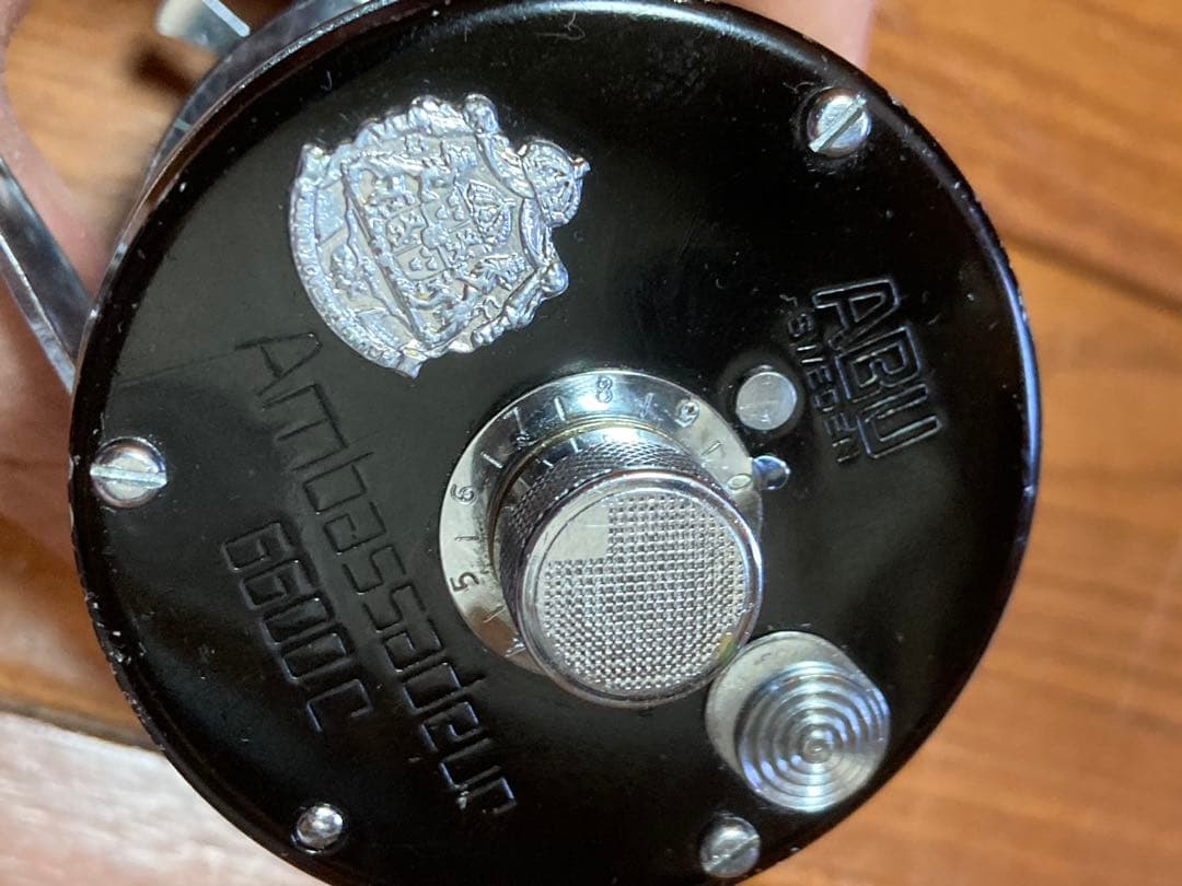ABU アンバサダー　6600C 赤ベロ
