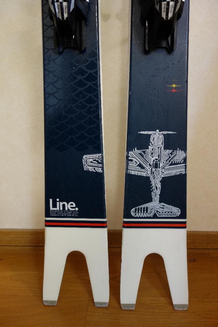 たくまみむめも専用　Line Sakana スキー 板　181cm