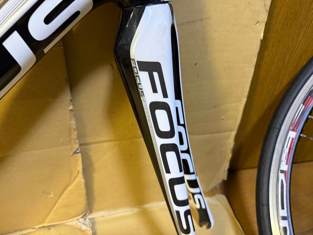 FOCUS IZALCO PRO ロードバイク　カーボンフレーム