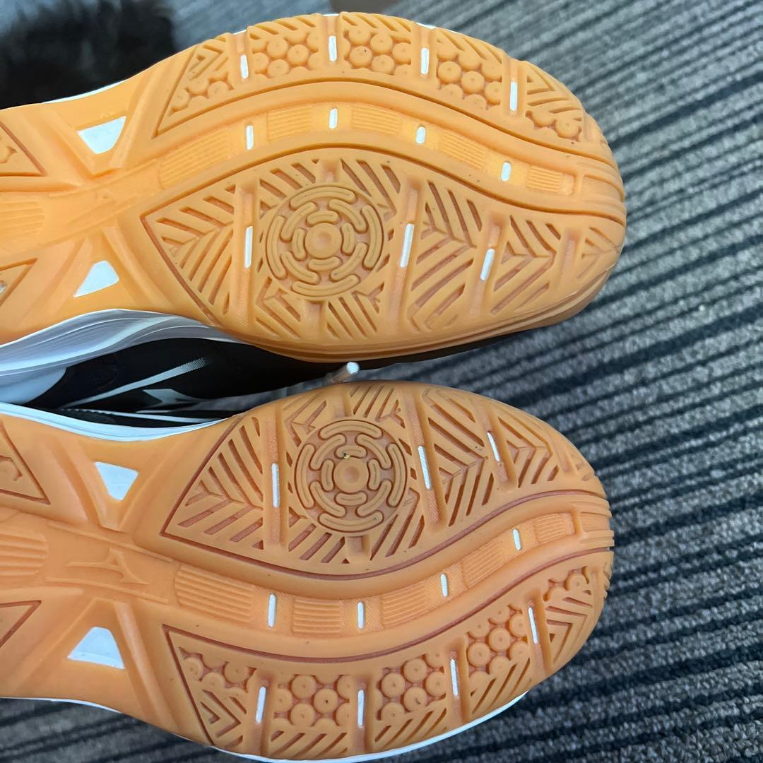MIZUNO ミズノ　キッズ　バレーボールシューズ　21.5cm