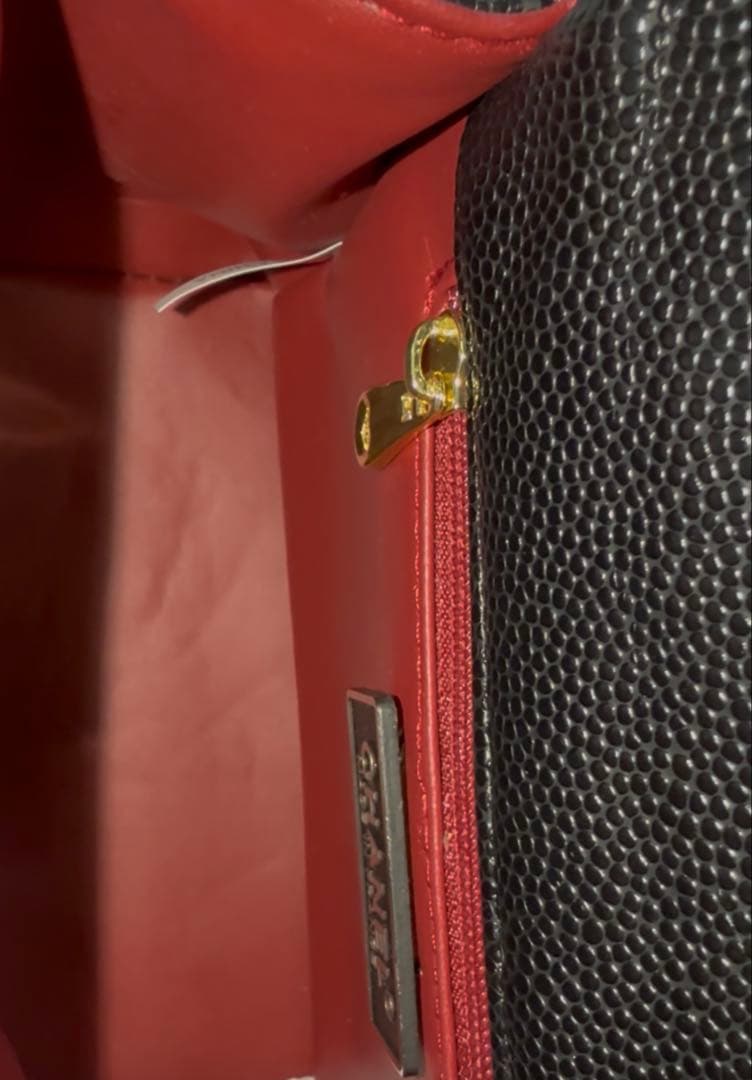 CHANEL ノベルティ　マトラッセ風　ショルダーバッグ　19㎝　ゴールド金具