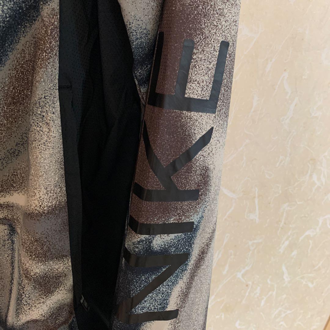 ★最終値下げ★【レア】NIKE メタリックパターン ウィンドブレーカー