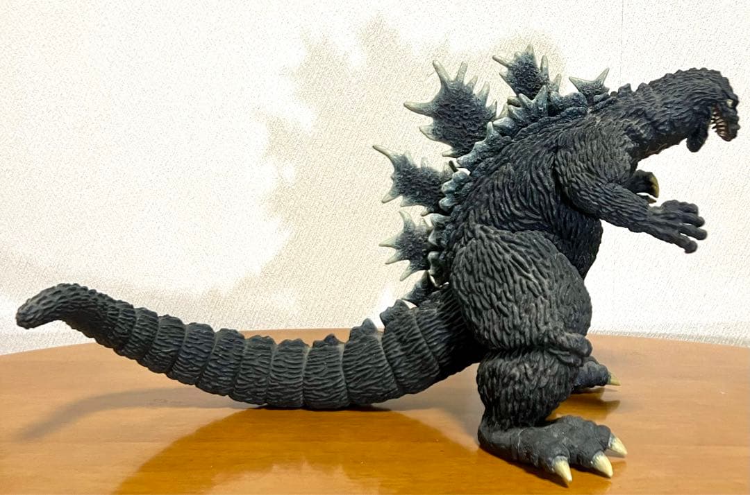 ゴジラガレージキット塗装済み完成品キンゴジ