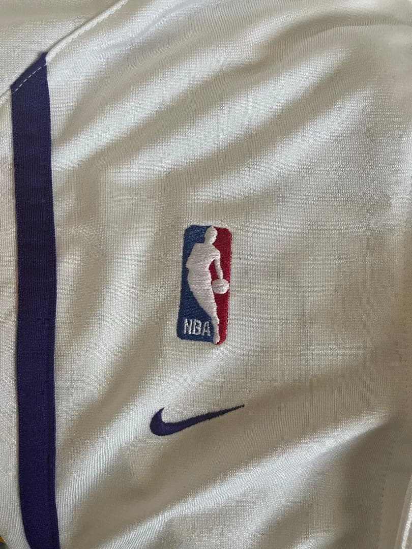 【超希少】NIKE × Lakers ウォームアップジャージ レイカーズ上