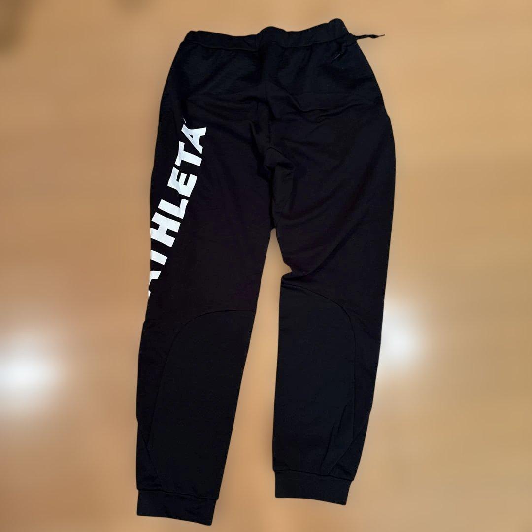 ATHLETA 黒ジャージ 上下