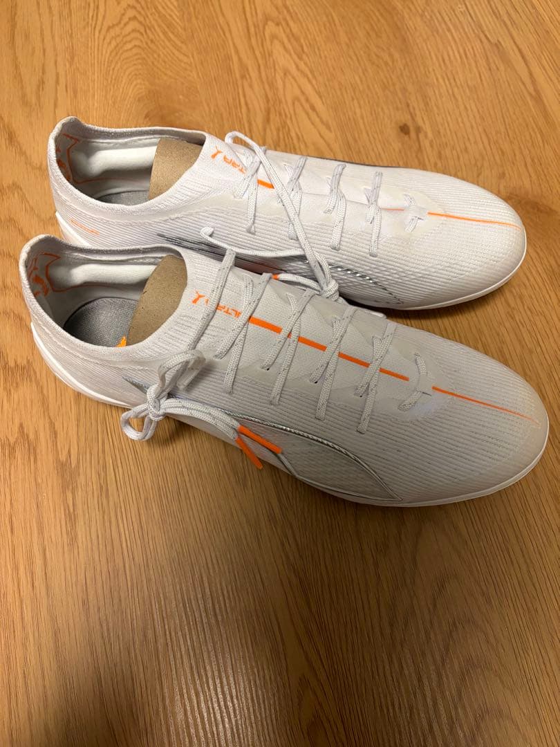 PUMAウルトラ6 AG サッカースパイク