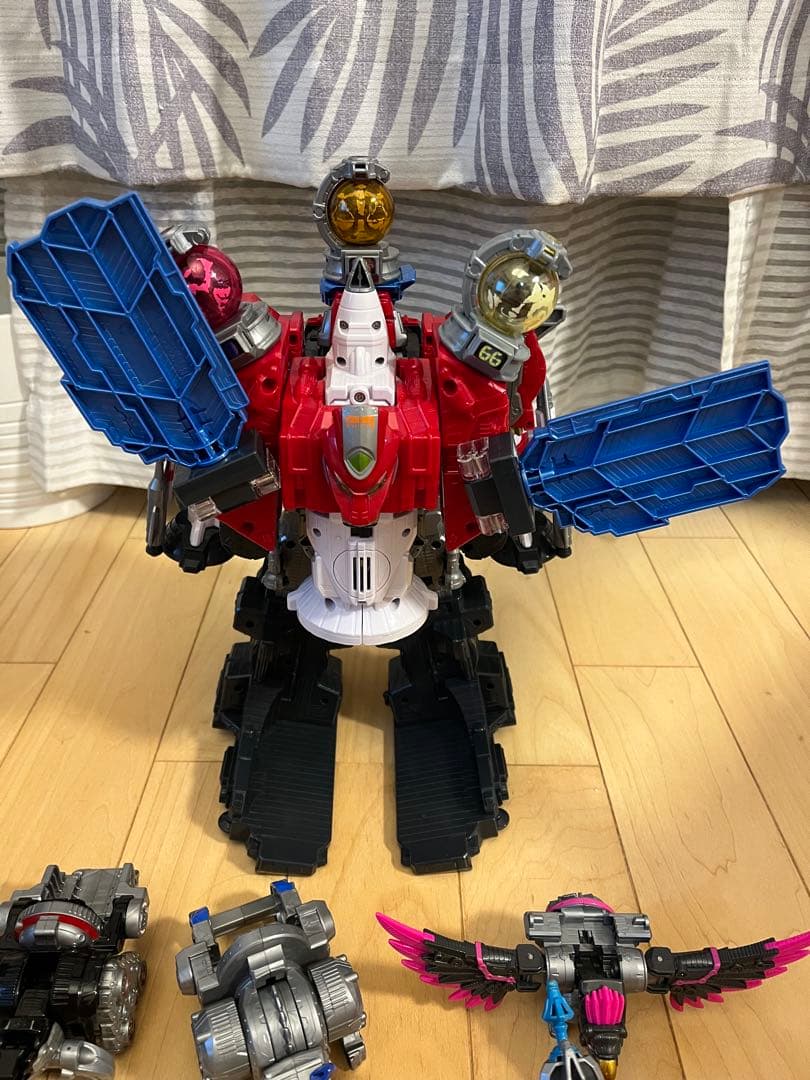 宇宙戦隊キュウレンジャー　キュウレンオー