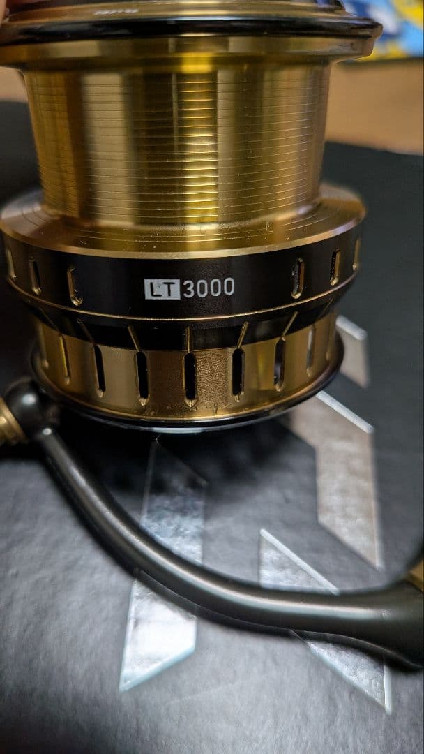 リール 18EXIST LT3000CXH