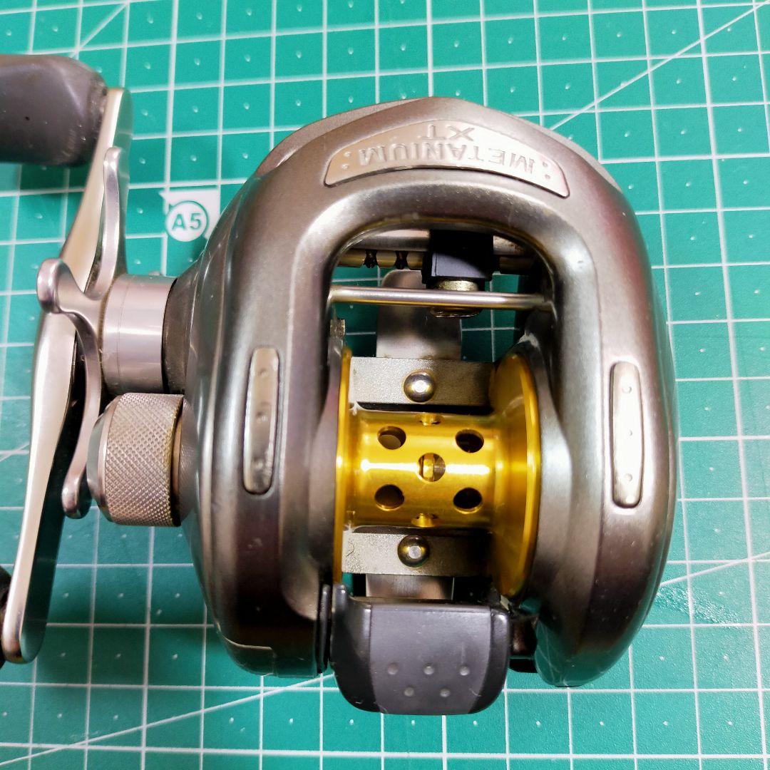 SHIMANO nium XT 左ハンドルリール