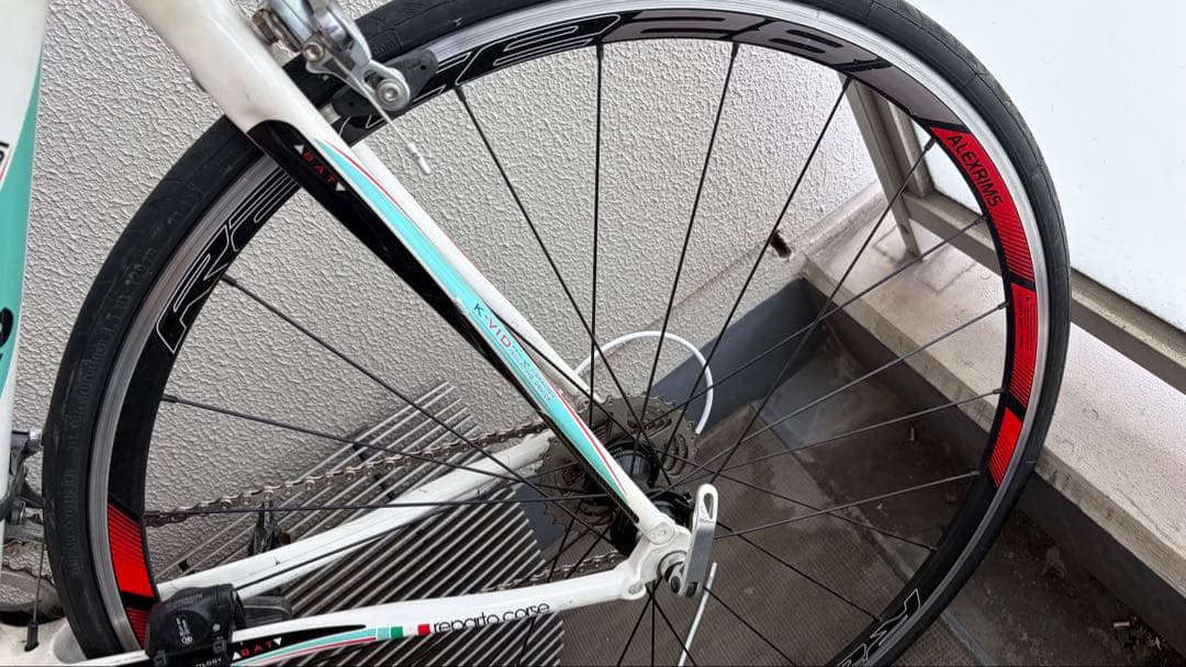 美品　ビアンキ Bianchi 100strade フルカーボン