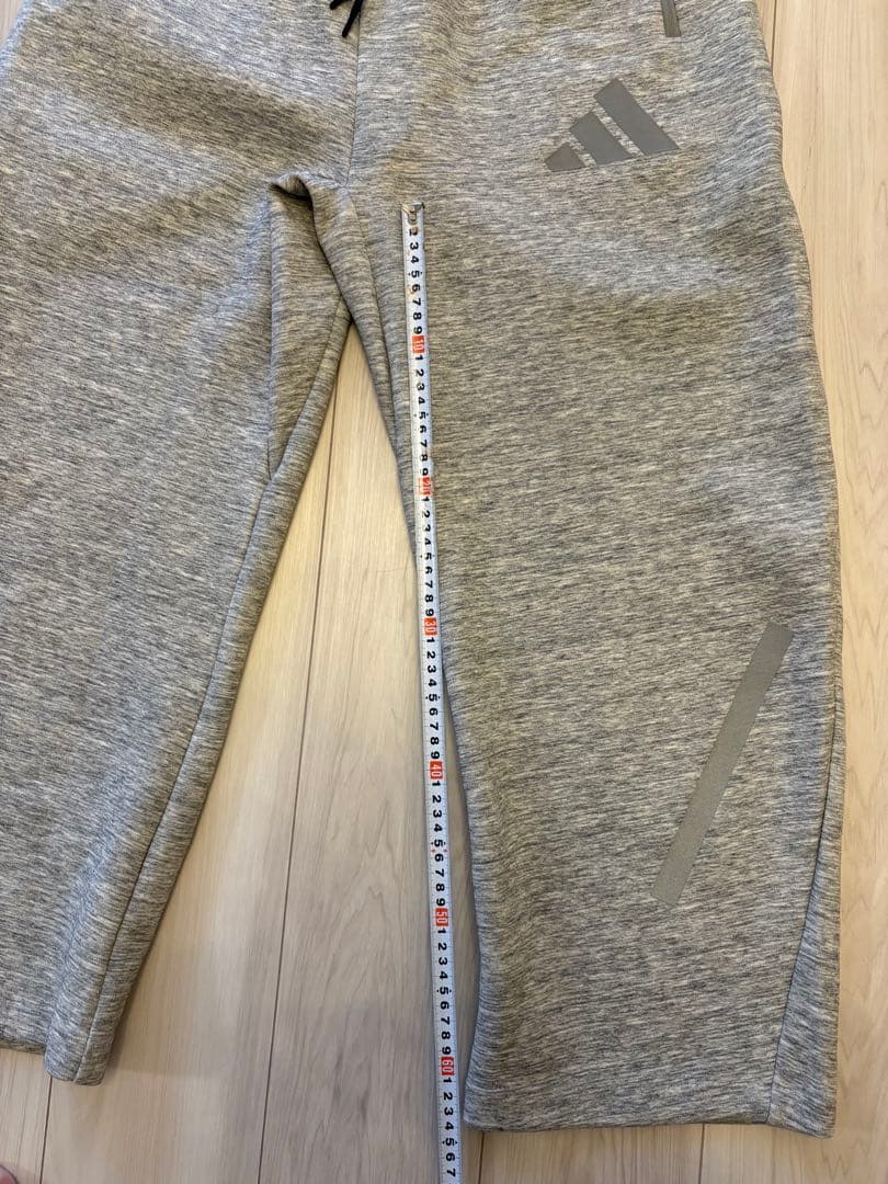 adidas　Z.N.E.プレミアムパンツ　スウェットパンツ　Lサイズ