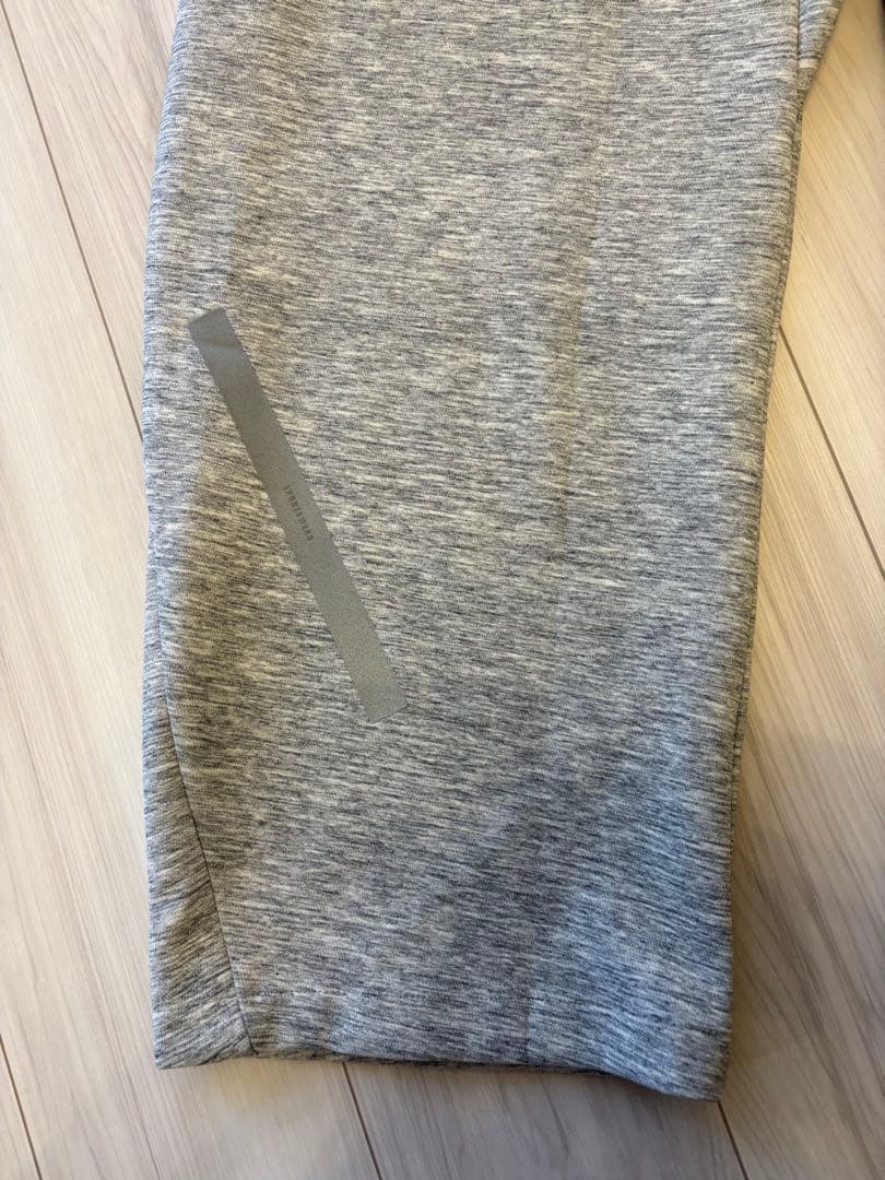 adidas　Z.N.E.プレミアムパンツ　スウェットパンツ　Lサイズ