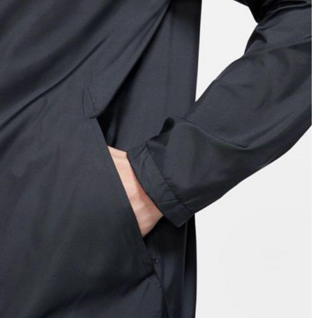 L ☆新品☆ ナイキ　エッセンシャル フーデッド 軽量薄手ランニングジャケット