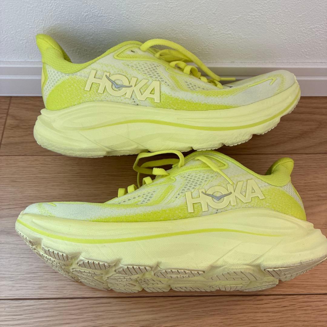 HOKA ホカ　ランニングシューズ　24 7.5B イエロー