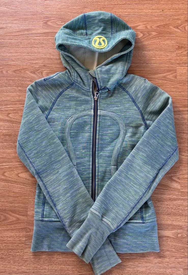 ルルレモン　パーカー　lululemon スキューバ　フルジップフーディー　xs