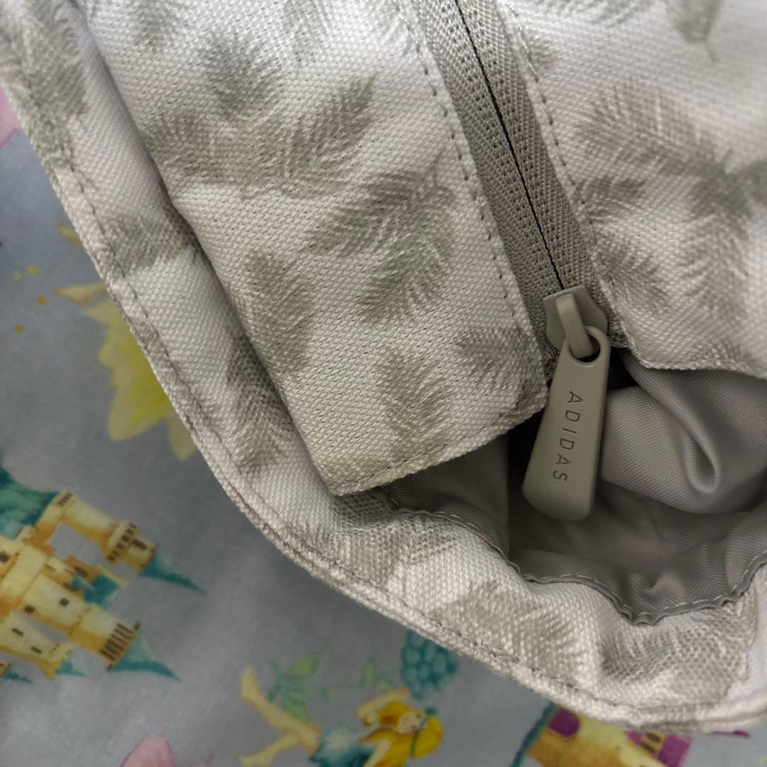 新品　adidas ハンドバッグ　ホワイト×グレー トートバッグ　ゴルフ